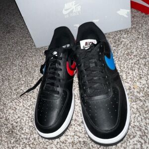 I bought them from New York the brand new they come in the box